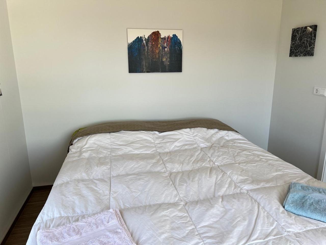 בורגרנס Laekjarkot Rooms And Cottages With Kitchen מראה חיצוני תמונה