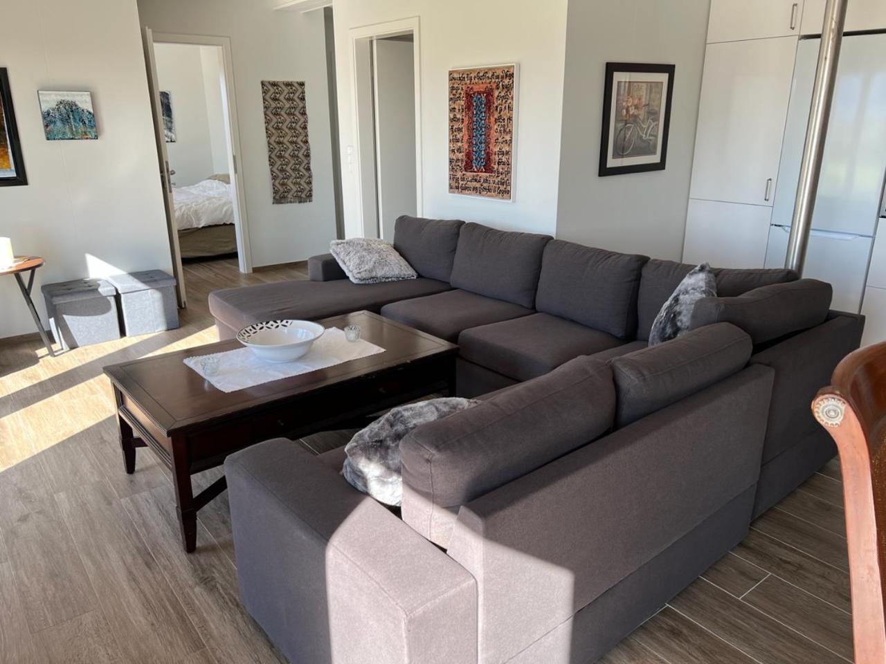 בורגרנס Laekjarkot Rooms And Cottages With Kitchen מראה חיצוני תמונה