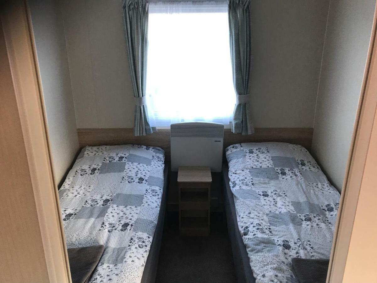 בורגרנס Laekjarkot Rooms And Cottages With Kitchen מראה חיצוני תמונה