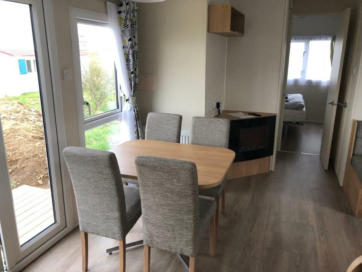בורגרנס Laekjarkot Rooms And Cottages With Kitchen מראה חיצוני תמונה