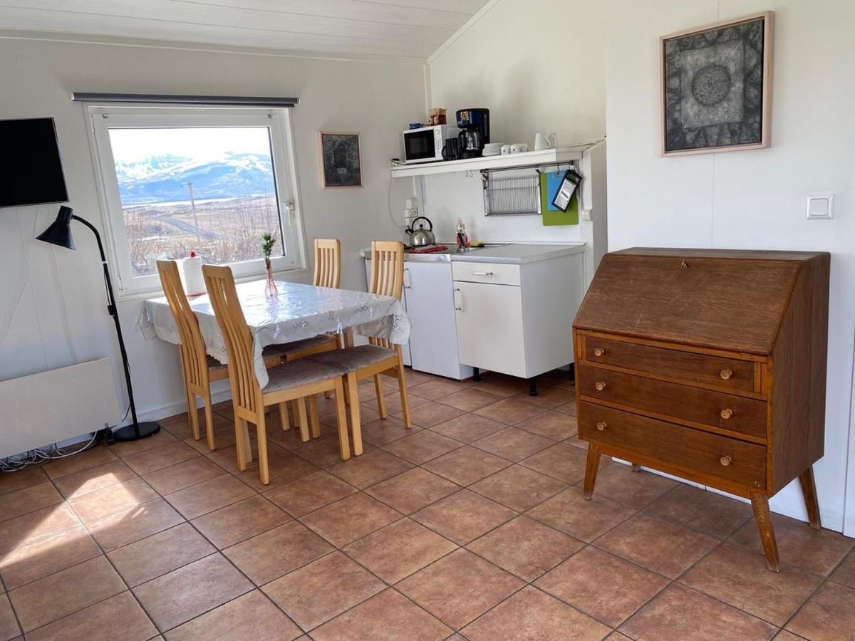 בורגרנס Laekjarkot Rooms And Cottages With Kitchen מראה חיצוני תמונה